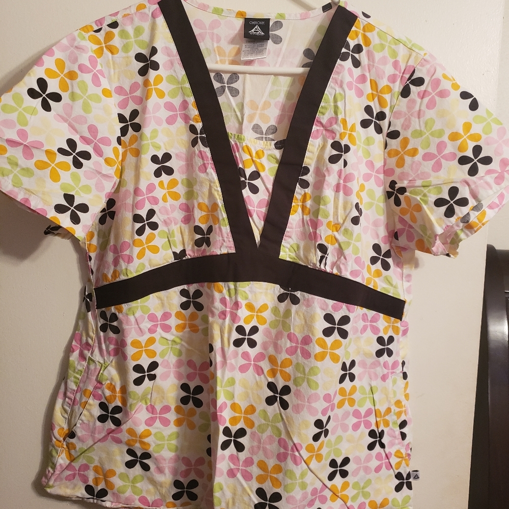 Cherokee Scrub Top